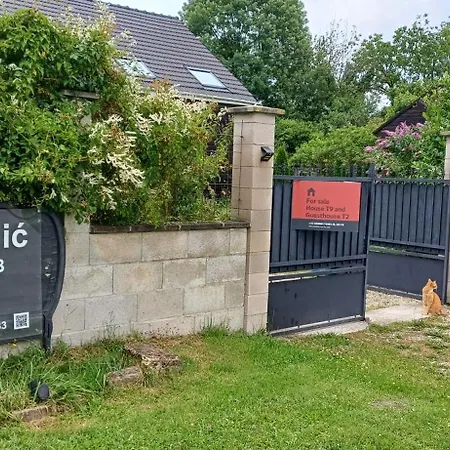 Nocleg ze śniadaniem Mostarlić Holiday rental 3*